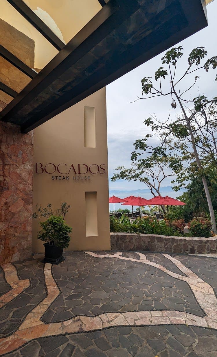 Dining Bliss in Jalisco: Bocados Delights