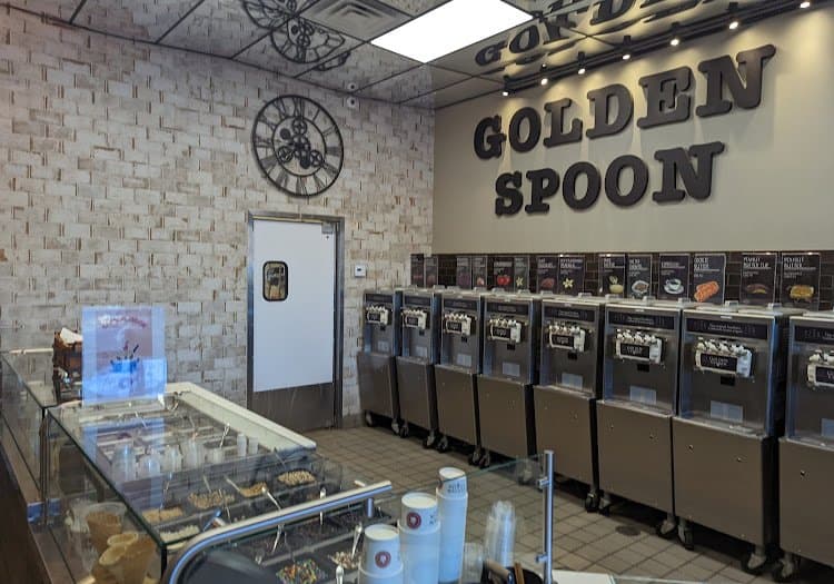 Golden Spoon Mission Viejo: Healthy Frozen Yogurt Paradise