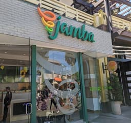 Jamba Juice at Anaheim Resort: Crafting the Epitome of Perfect Smoothies