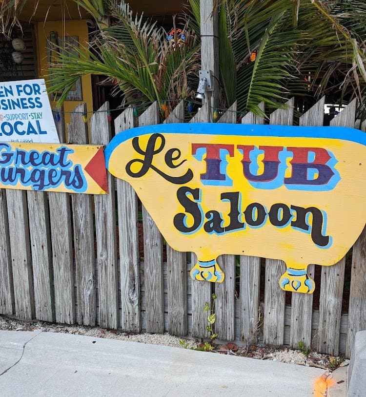 Discovering Hollywood’s Hidden Gem: Le Tub Grill & Bar Review
