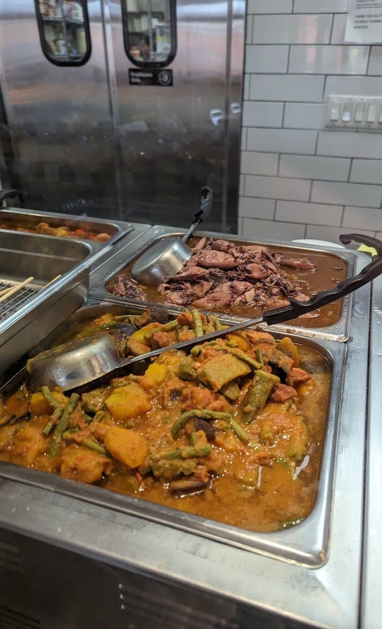 Manila Food Mart: Egg Roll Paradise in Lake Forest, CA