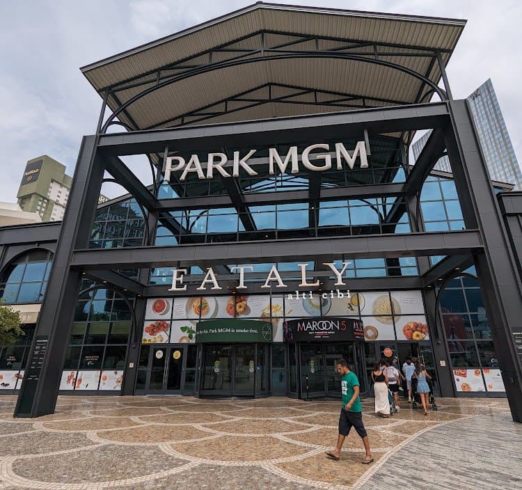 Luxury Redefined: Park MGM Las Vegas Delights