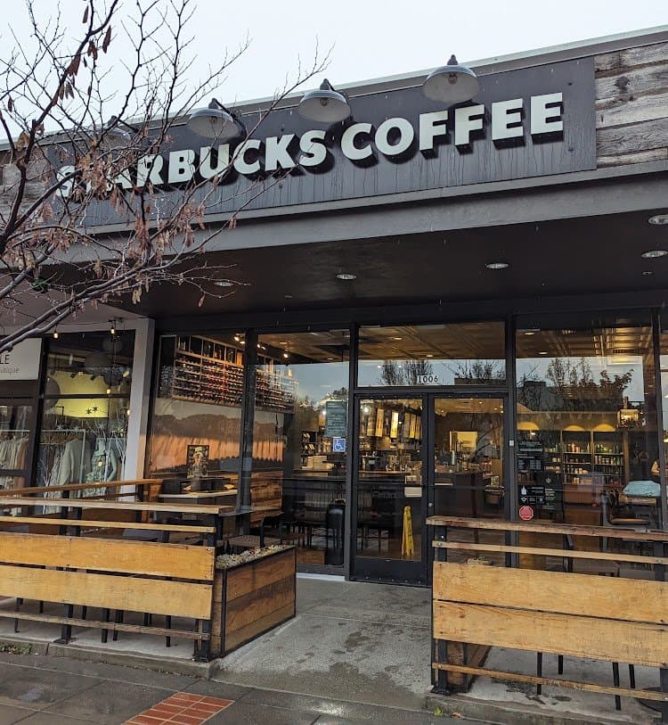 Starbucks CA: A Coffee Haven of Flawless Service, Culinary Delights & Tranquil Ambiance