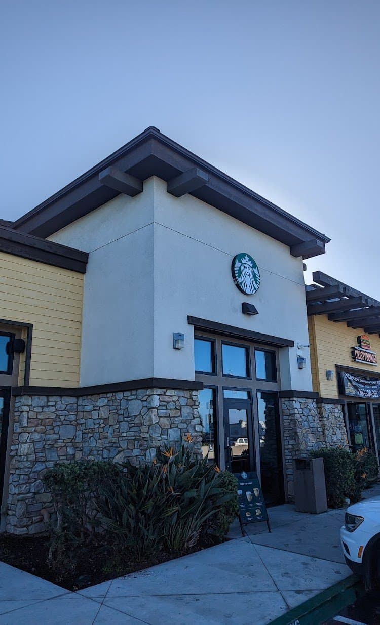 Enchanting Encinitas: Starbucks’ Coffee Haven