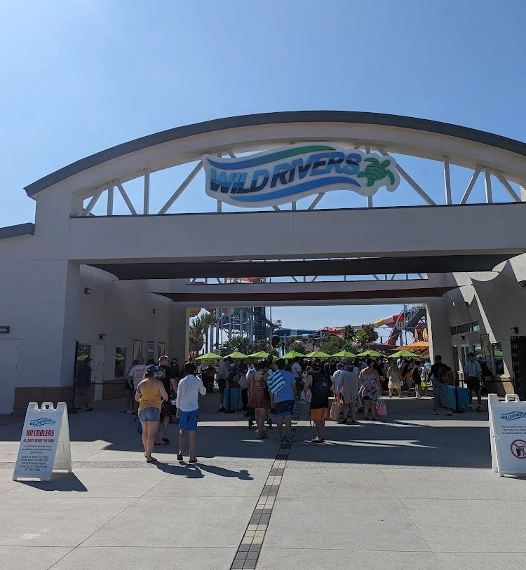 Wild Rivers Water Park: Where Thrills and Tranquility Converge in Irvine, CA — photograph 32
