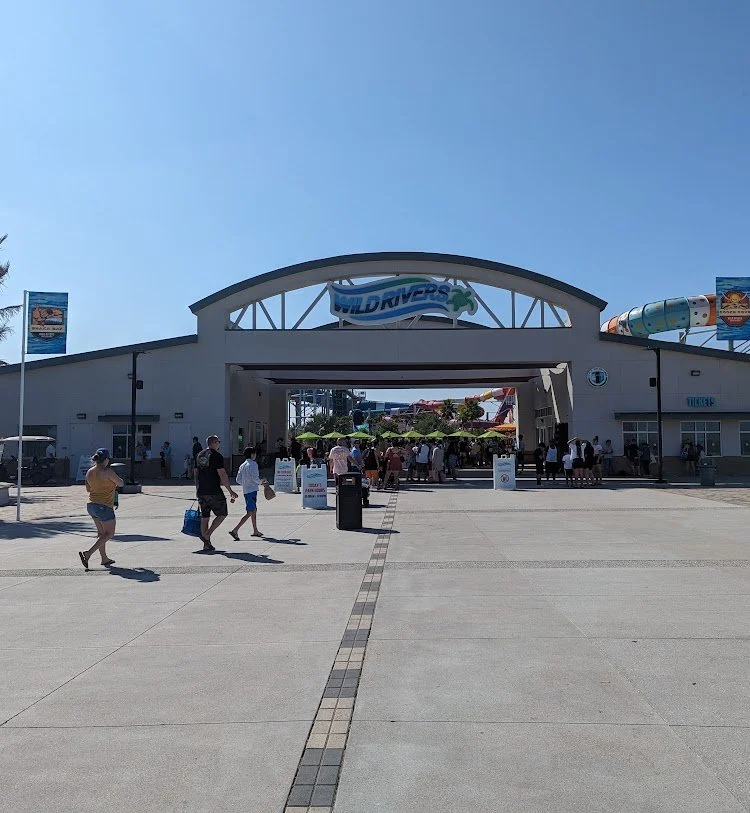 Wild Rivers Water Park: Where Thrills and Tranquility Converge in Irvine, CA — photograph 30