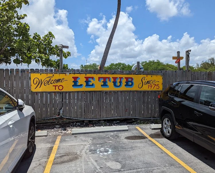 Discovering Hollywood’s Hidden Gem: Le Tub Grill & Bar Review — photograph 13