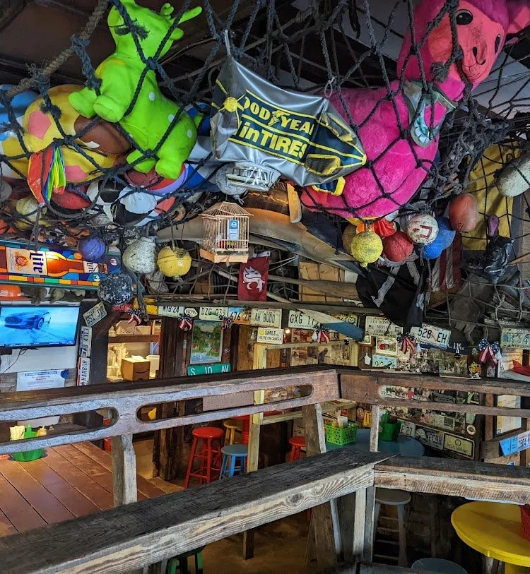 Discovering Hollywood’s Hidden Gem: Le Tub Grill & Bar Review — photograph 19