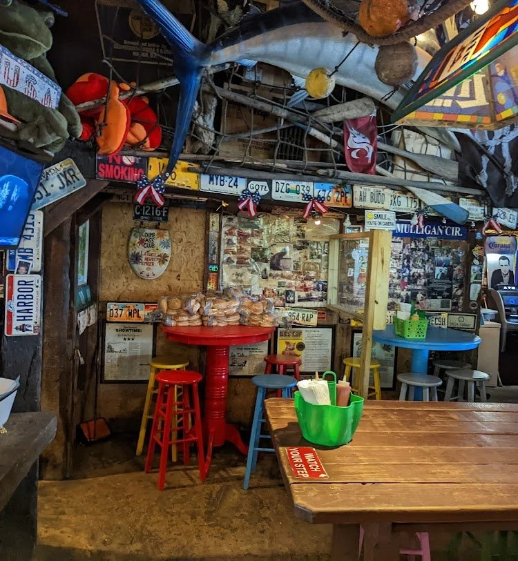 Discovering Hollywood’s Hidden Gem: Le Tub Grill & Bar Review — photograph 21