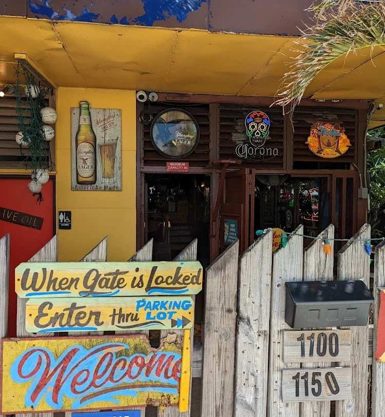 Discovering Hollywood’s Hidden Gem: Le Tub Grill & Bar Review — photograph 32