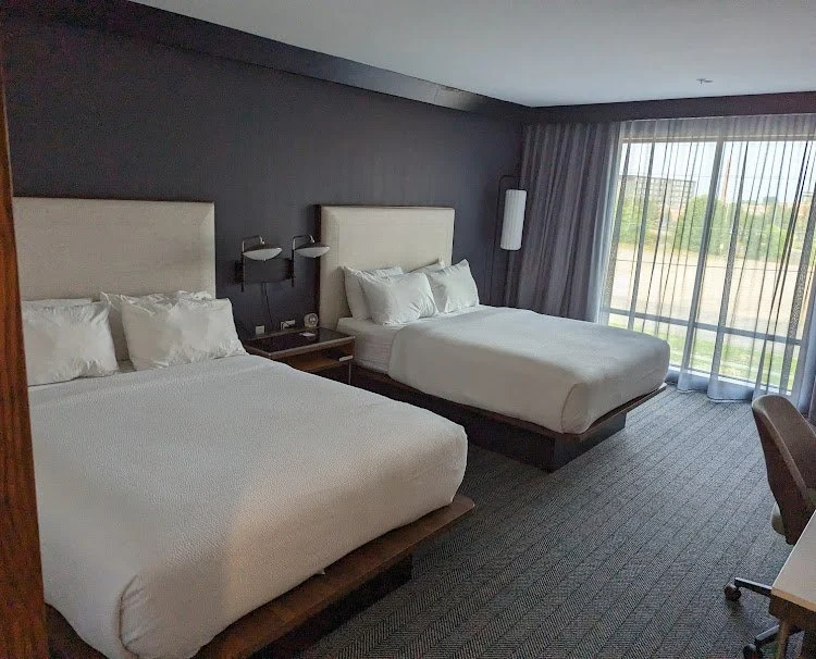 Seamless Comfort & Exceptional Service: Courtyard by Marriott Richmond — photograph 4