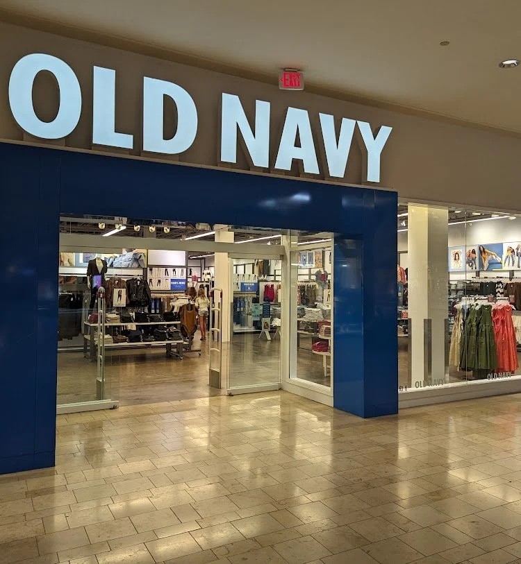 Old Navy CA: Retail Paradise & Shopping Delight