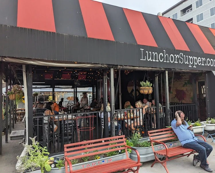Savor the Southern Charm: Lunch or Supper’s Gastronomic Delight — photograph 3