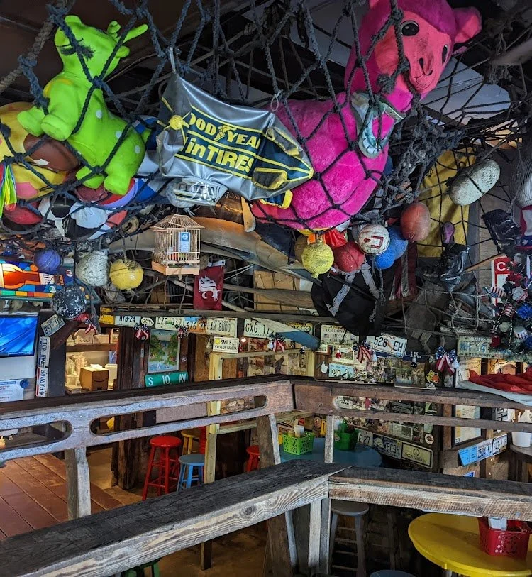 Discovering Hollywood’s Hidden Gem: Le Tub Grill & Bar Review — photograph 17