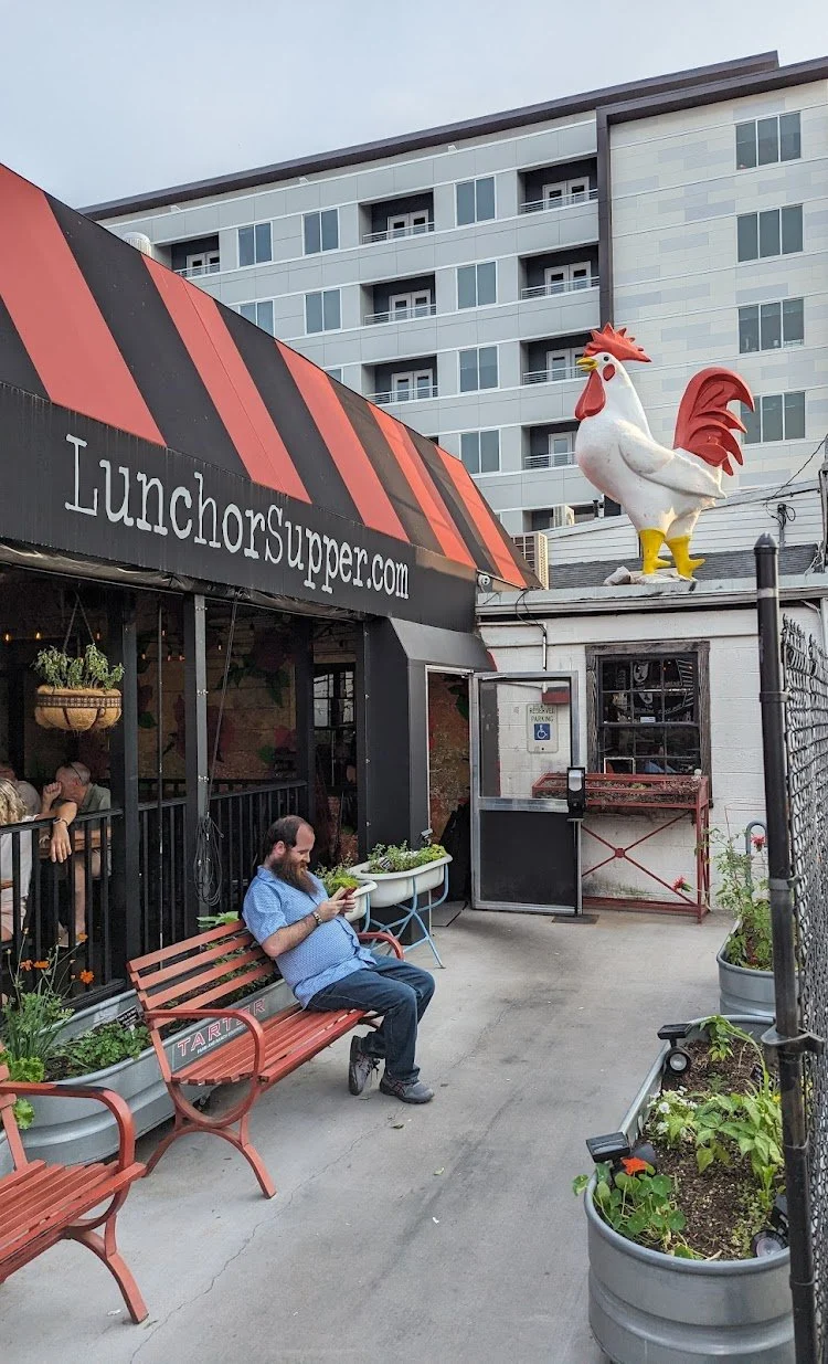 Savor the Southern Charm: Lunch or Supper’s Gastronomic Delight — photograph 5
