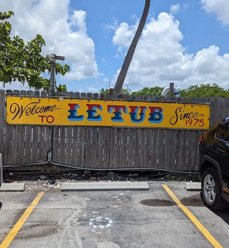 Discovering Hollywood’s Hidden Gem: Le Tub Grill & Bar Review — photograph 31