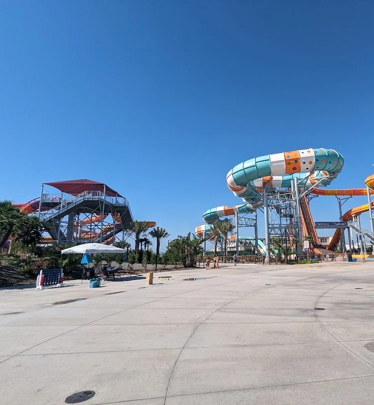 Wild Rivers Water Park: Where Thrills and Tranquility Converge in Irvine, CA — photograph 22