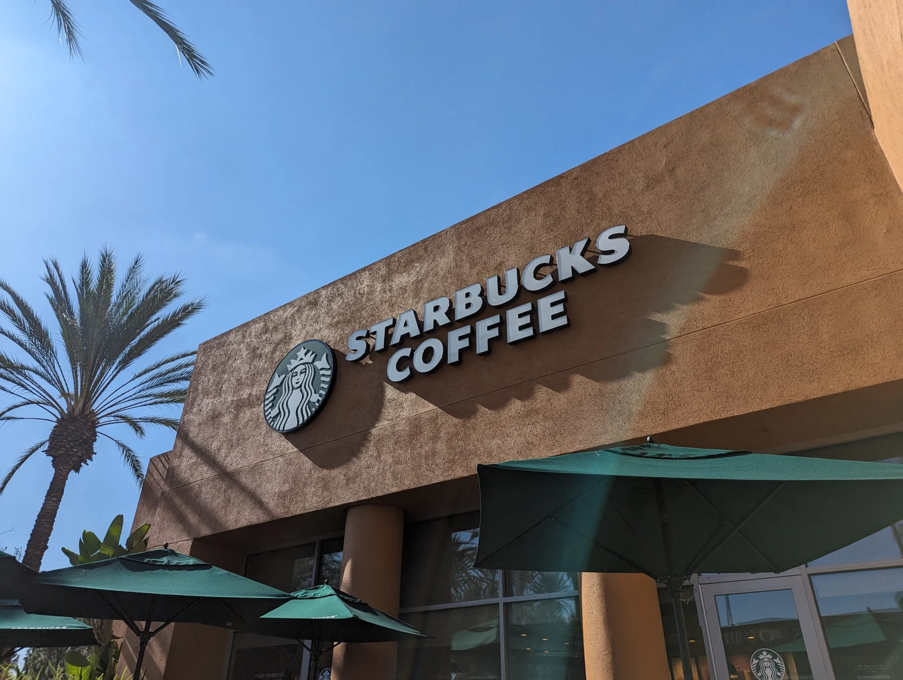 Starbucks Oasis in Irvine, CA: Perfect for Business and Beyond! — photograph 7
