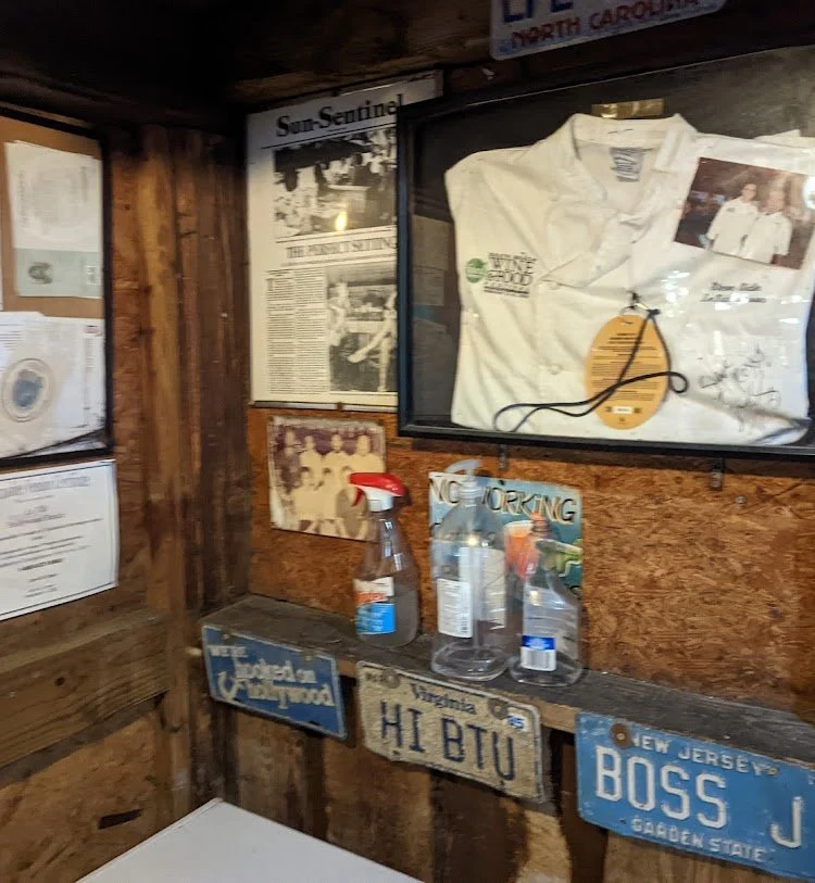Discovering Hollywood’s Hidden Gem: Le Tub Grill & Bar Review — photograph 37