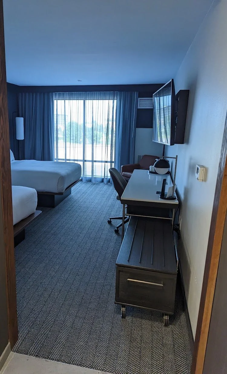 Seamless Comfort & Exceptional Service: Courtyard by Marriott Richmond — photograph 15