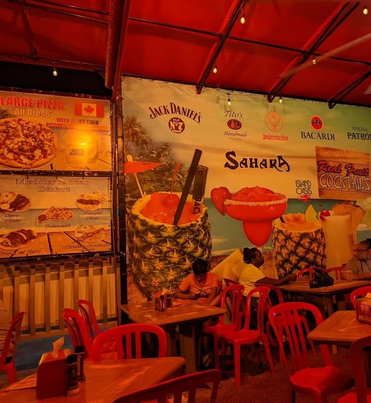 Sahara International: Hollywood’s Late-Night Pizza Haven — photograph 30