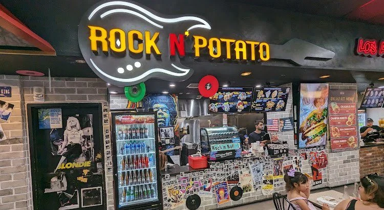 Rock N Potato: Where Culinary Magic Meets Las Vegas Boulevard – A Potato Lover’s Paradise