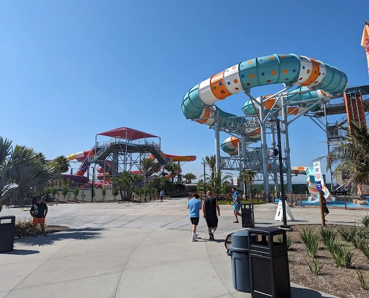 Wild Rivers Water Park: Where Thrills and Tranquility Converge in Irvine, CA — photograph 15