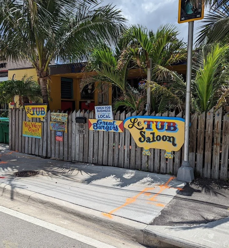 Discovering Hollywood’s Hidden Gem: Le Tub Grill & Bar Review — photograph 14