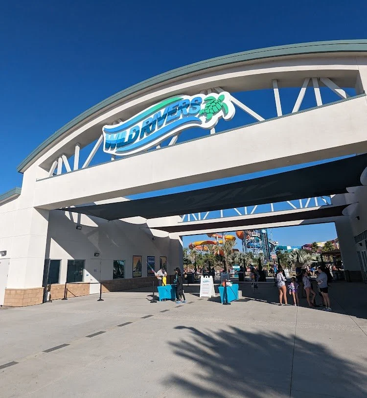 Wild Rivers Water Park: Where Thrills and Tranquility Converge in Irvine, CA — photograph 5