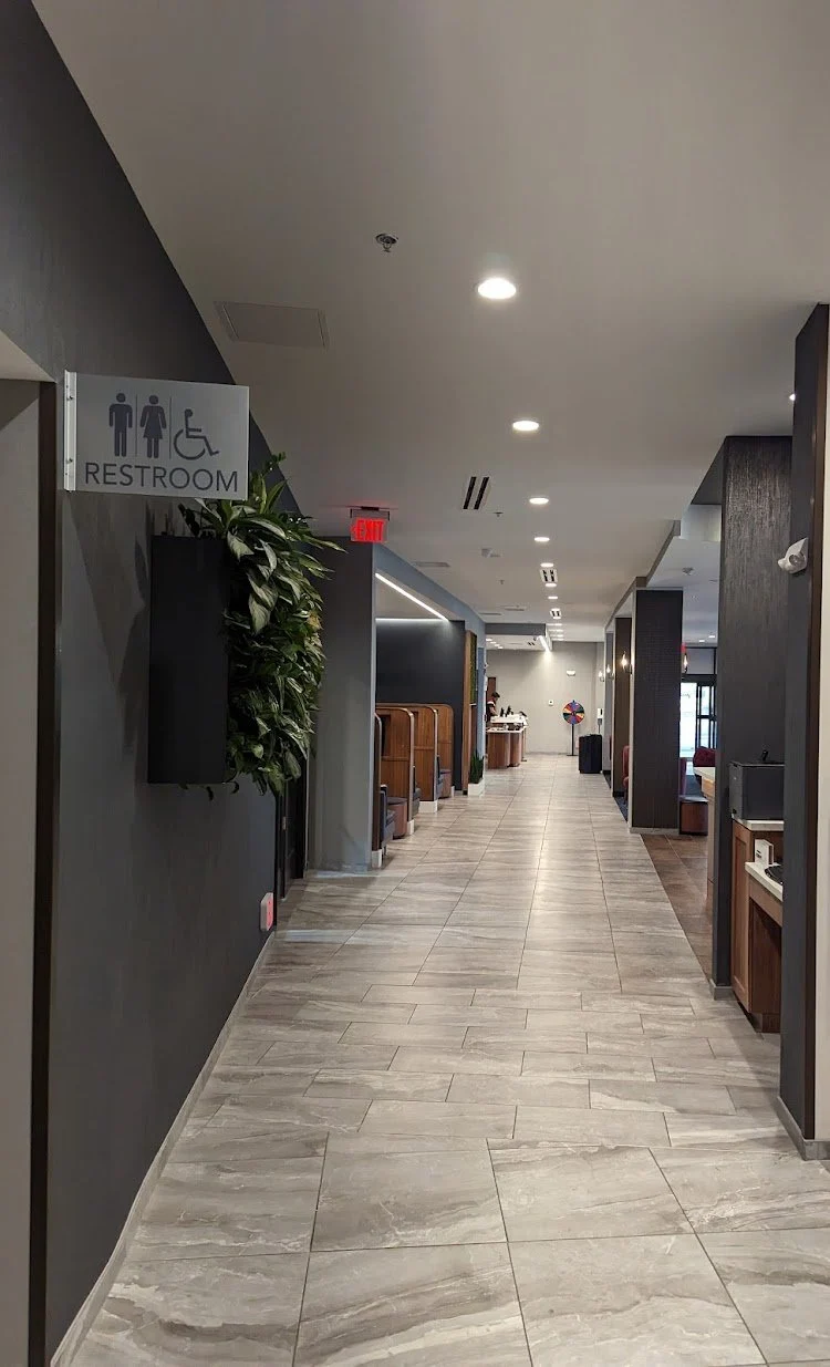 Seamless Comfort & Exceptional Service: Courtyard by Marriott Richmond — photograph 32