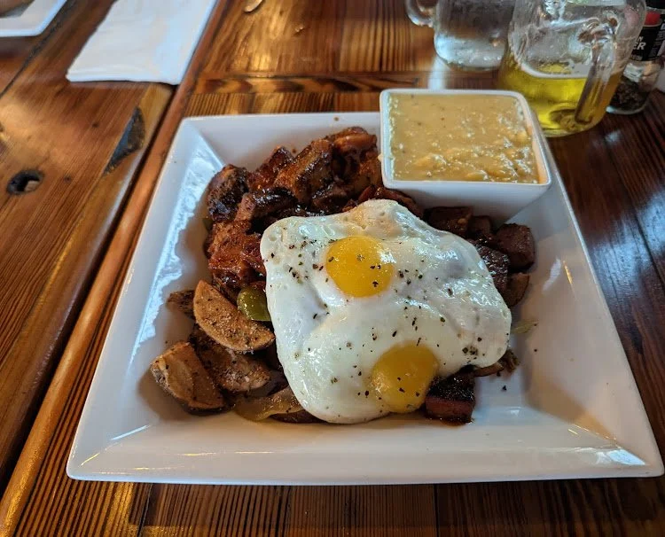 Savor the Southern Charm: Lunch or Supper’s Gastronomic Delight — photograph 16